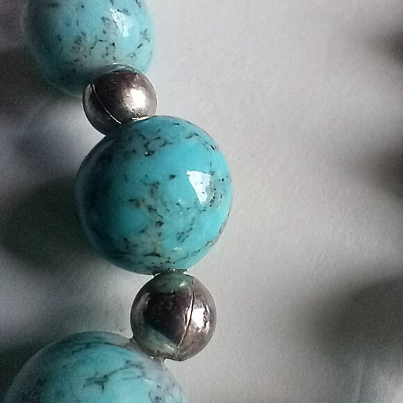 Antique Navajo Hubbell and Silver Bench Bead Necklace - Incredibly RARE!!! - Picture 6 of 8